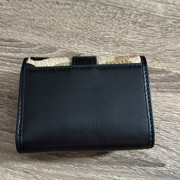 MK Colby Small Camo Print Calf Hair Tri-Fold Wallet NWT - Picture 2 of 7